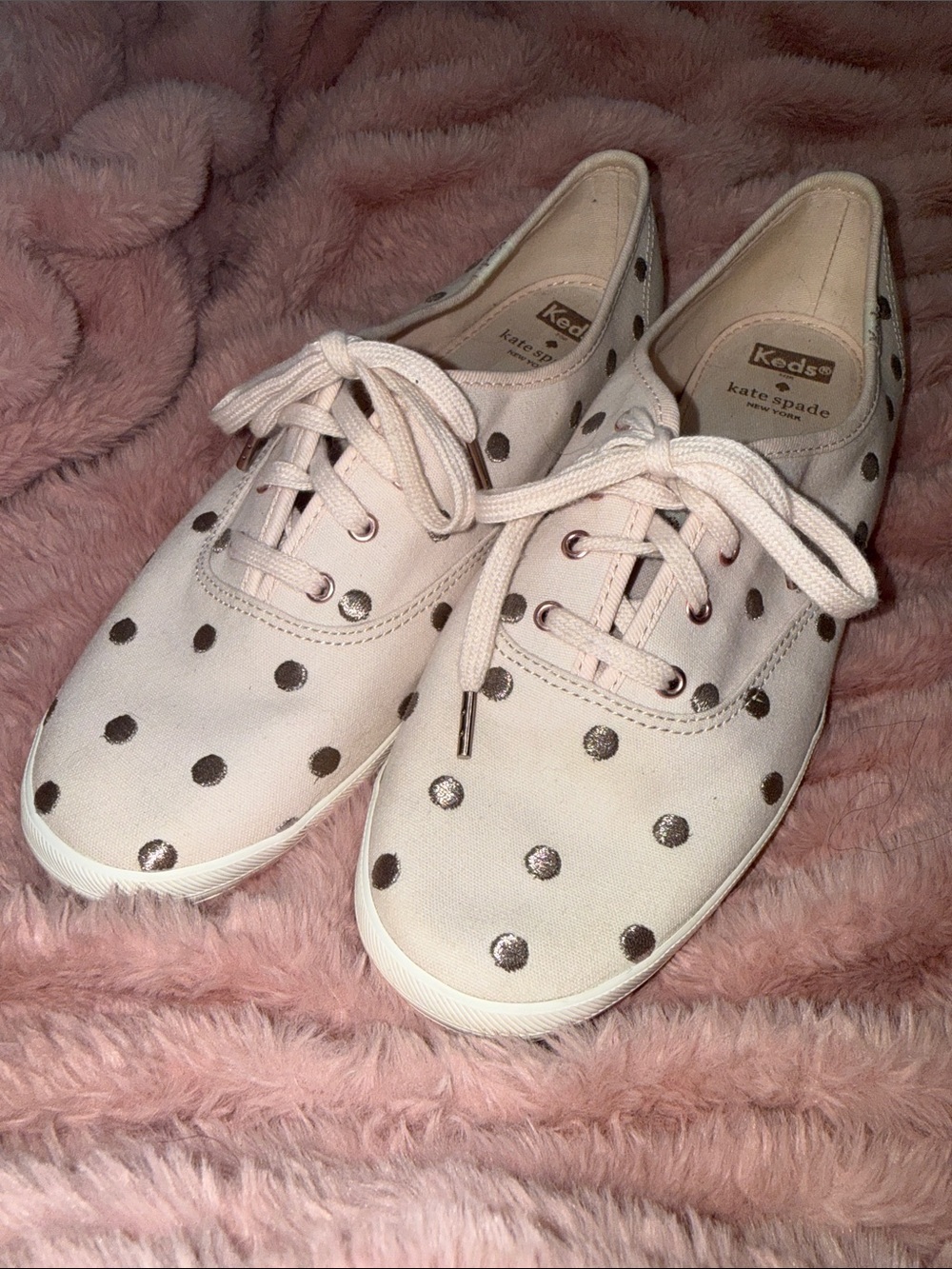 New "Kate Spade Pink Polka Dots" Canvas Sneaks silver dots rose gold accents 9.5